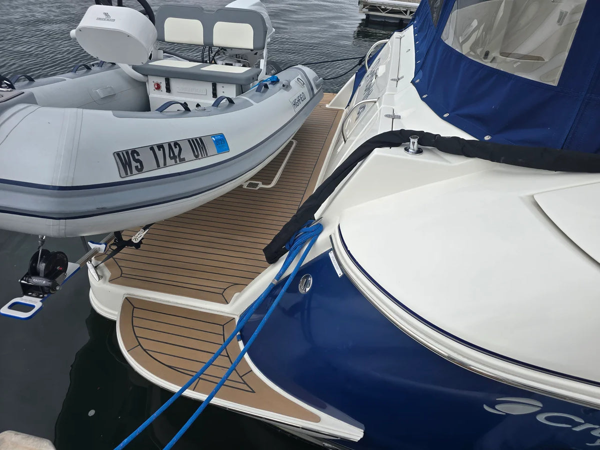2005 Cruisers Yachts 420 EXPRESS 42.0 feet, Sturgeon Bay, WI #9