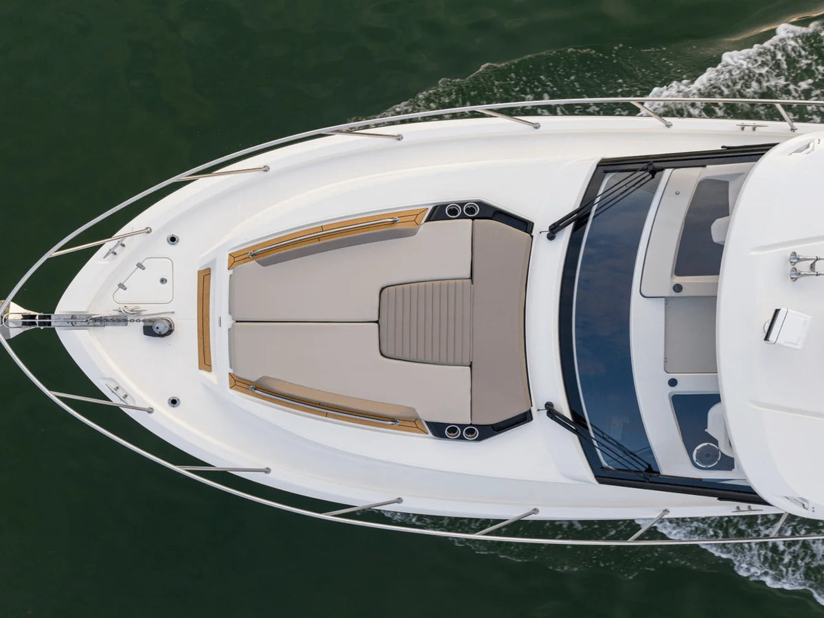 2027 Boston Whaler 365 Conquest 36.0 feet, Inuvik, Northwest Territories #20