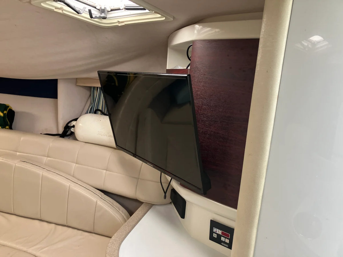 1997 Formula 27 PERFORMANCE CRUISER 27.0 feet, Sturgeon Bay, WI #19
