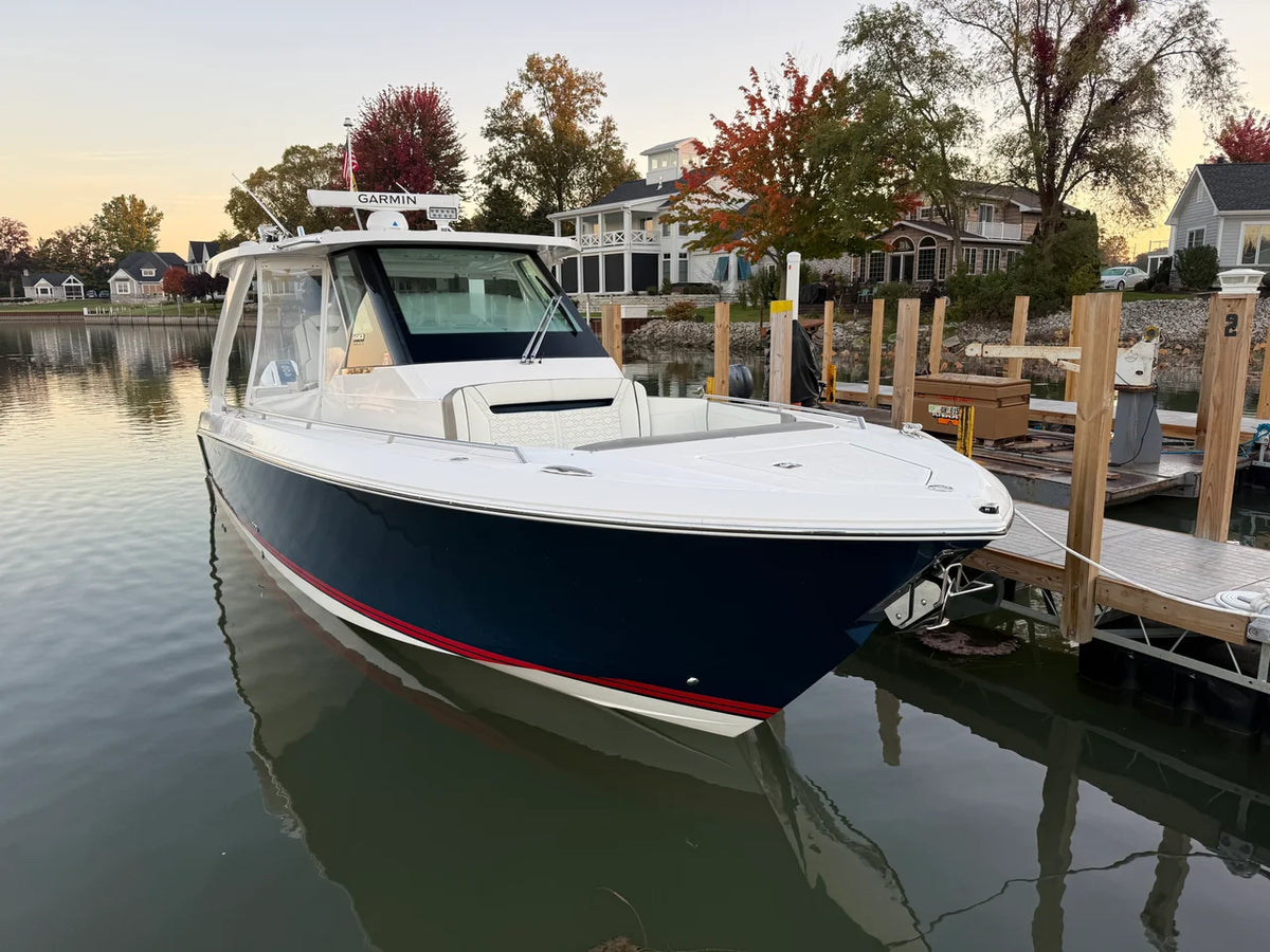 2025 Tiara Yachts 34LS 34.0 feet, Marblehead, OH #5
