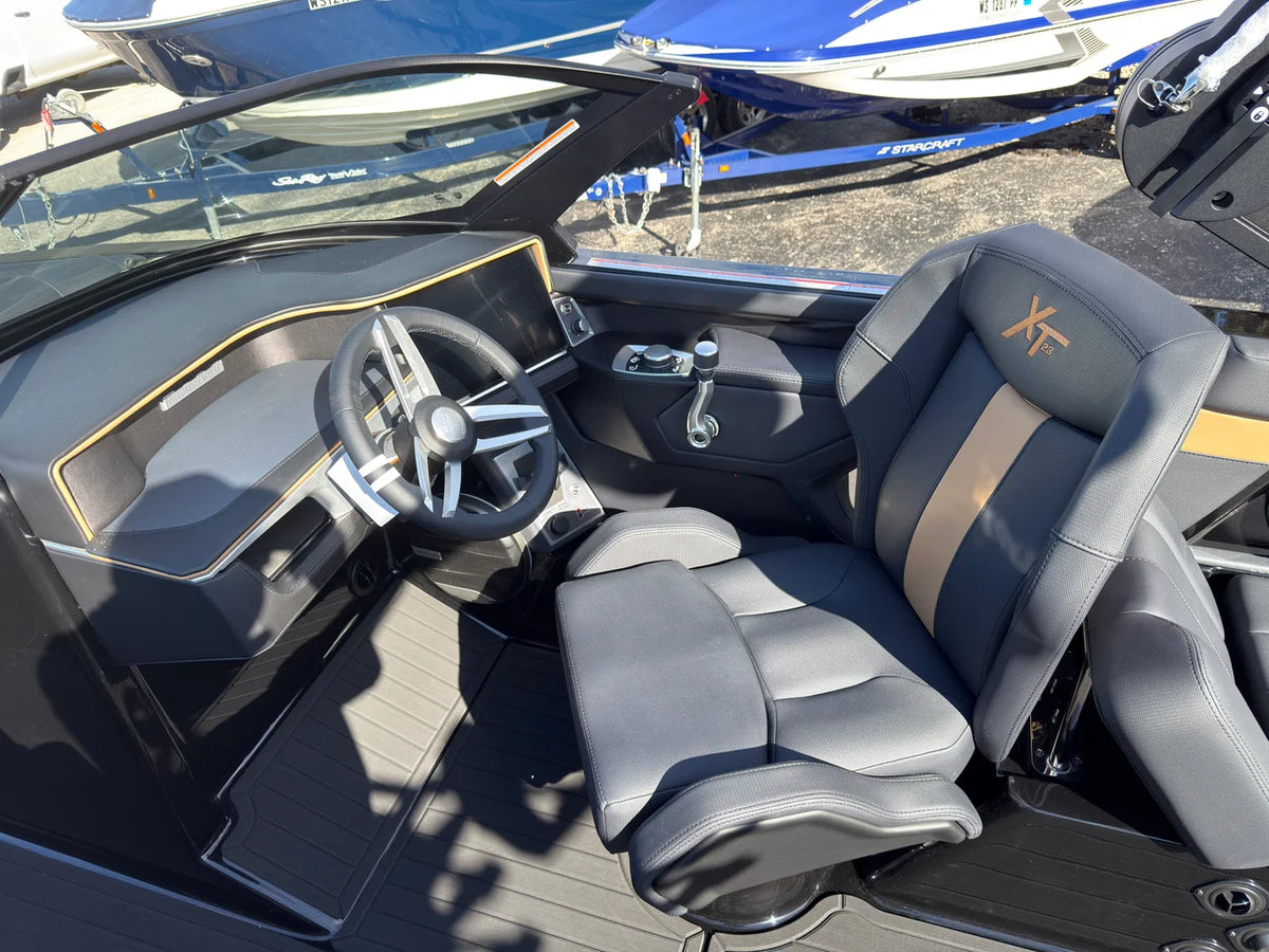 2027 Mastercraft XT23 23.0 feet, Pewaukee, WI #41