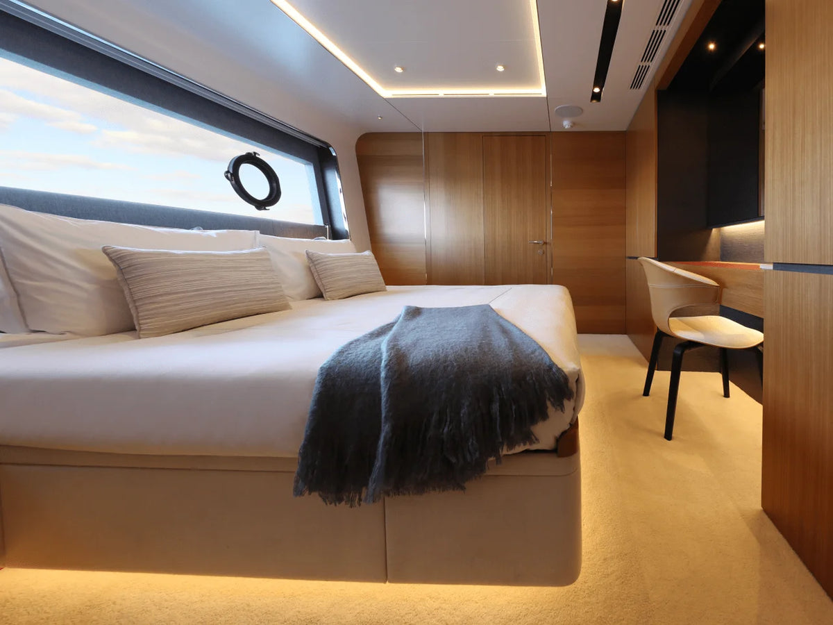 2027 Ocean Alexander 35P 113.0 feet, Inuvik, Northwest Territories #18