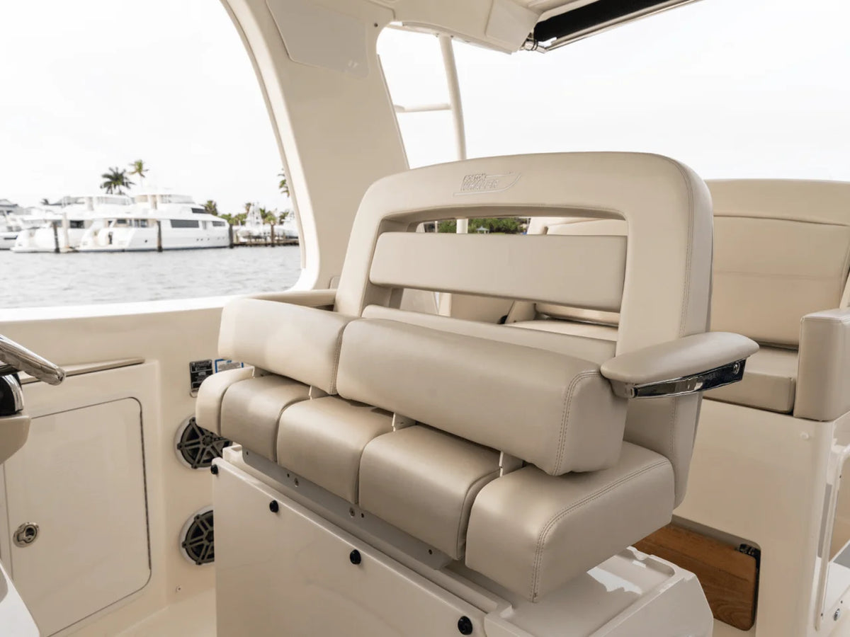 2027 Boston Whaler 380 Realm 38.0 feet, Inuvik, Northwest Territories #99