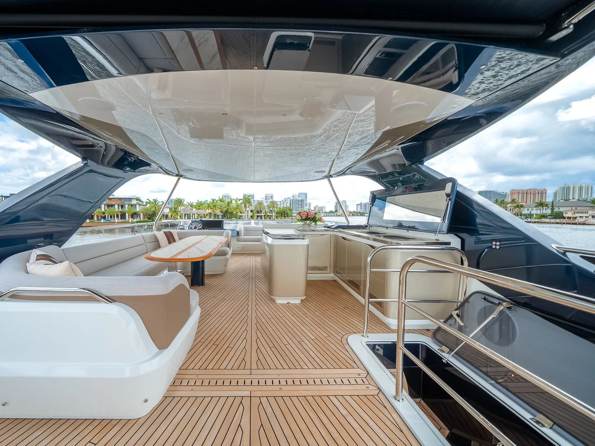 2027 Galeon 620 FLY 64.583 feet, Inuvik, Northwest Territories #35