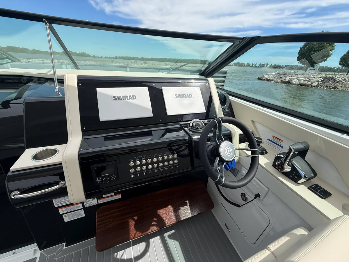2027 Cruisers Yachts 38 GLS Outboard 38.0 feet, Harrison Township, MI #21