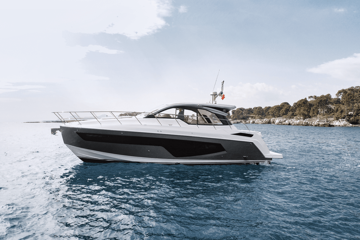 2027 Azimut Atlantis 51 53.0 feet, Inuvik, Northwest Territories #10