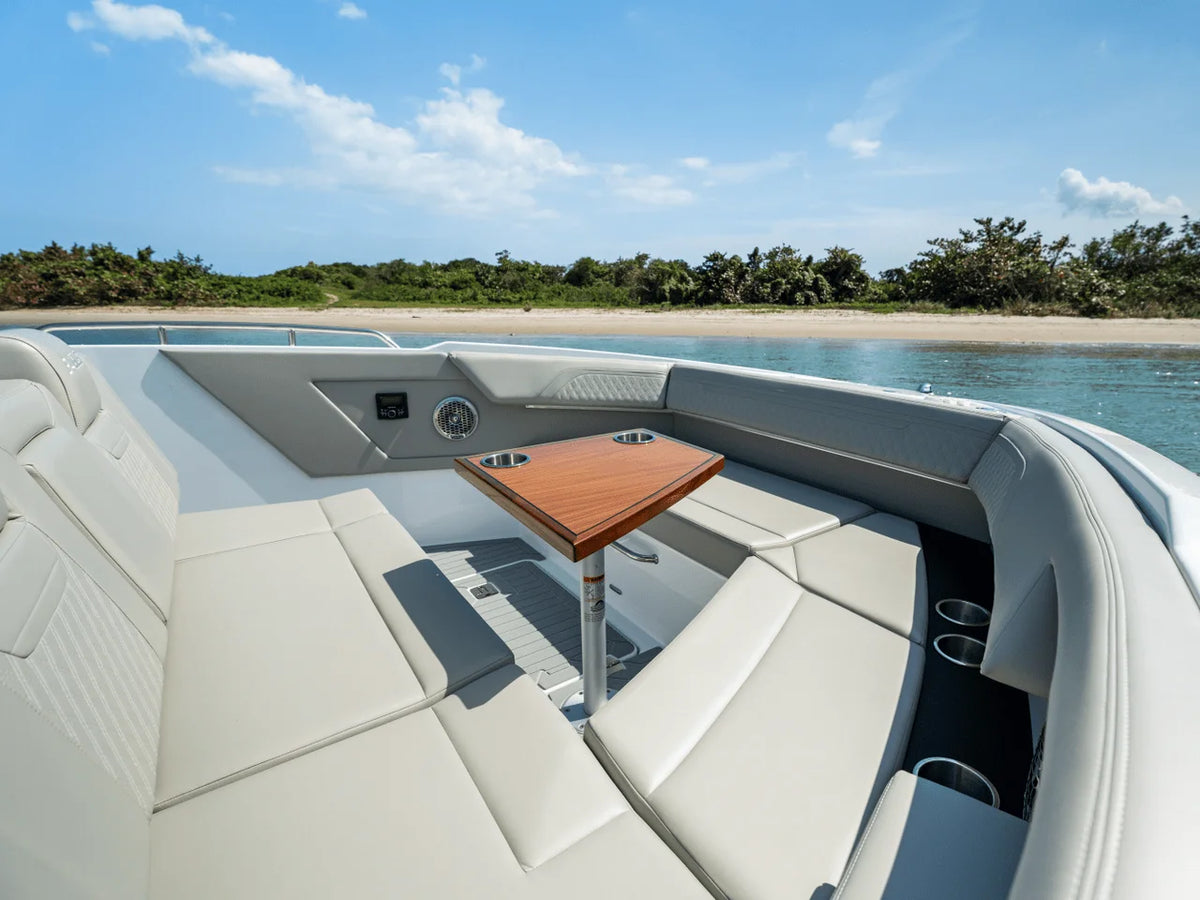 2024 Cruisers Yachts 34 GLS 34.0 feet, Marblehead, OH #105