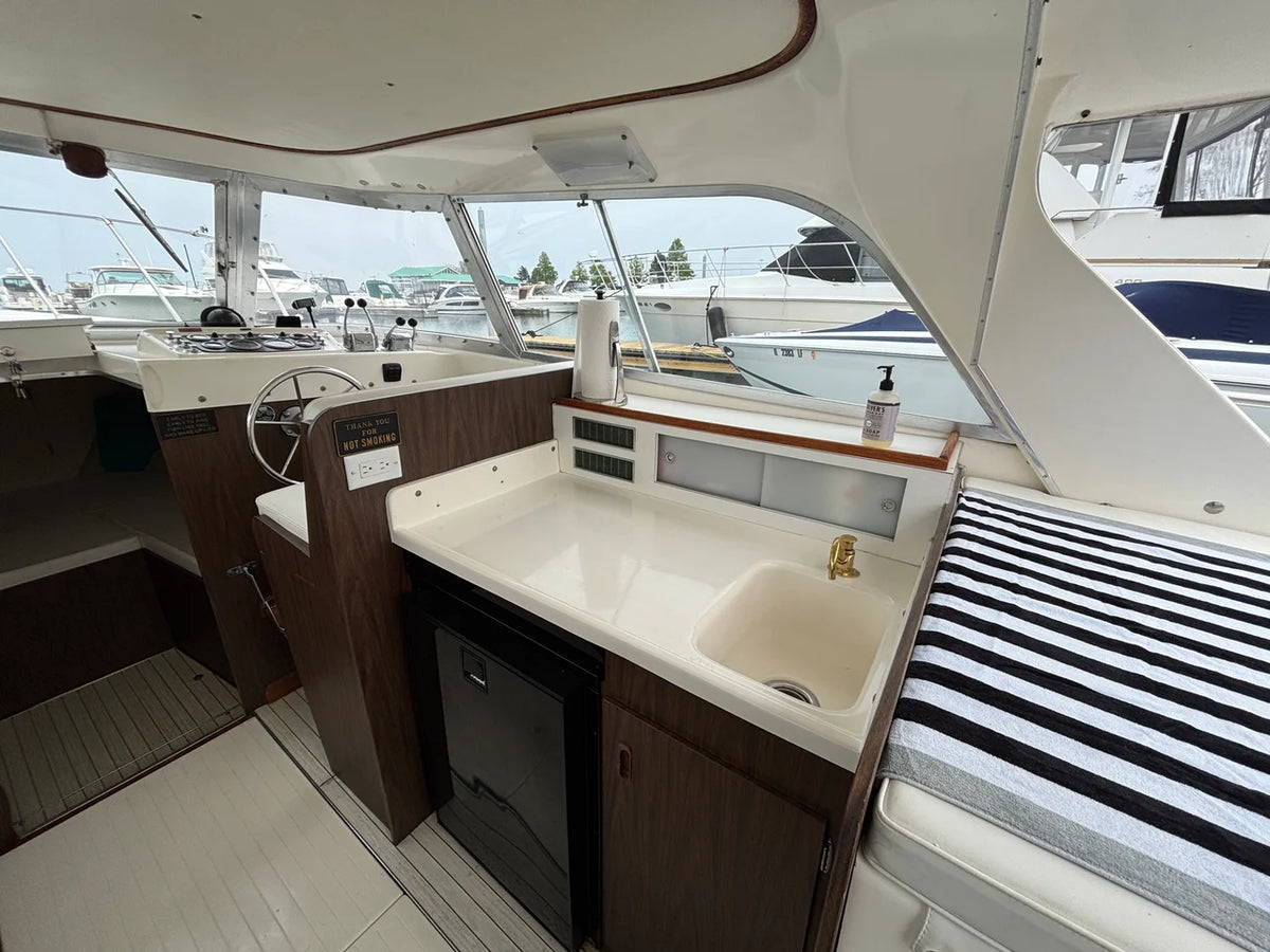 1978 Bertram 31 31.0 feet, Winthrop Harbor, IL #9