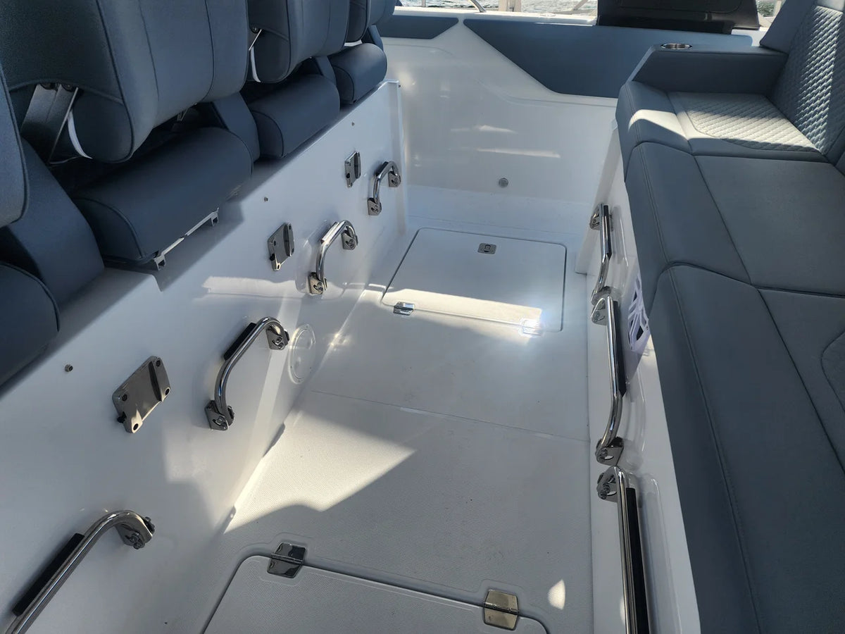 2027 Cruisers Yachts 45VTR 45.0 feet, Sturgeon Bay, WI #47