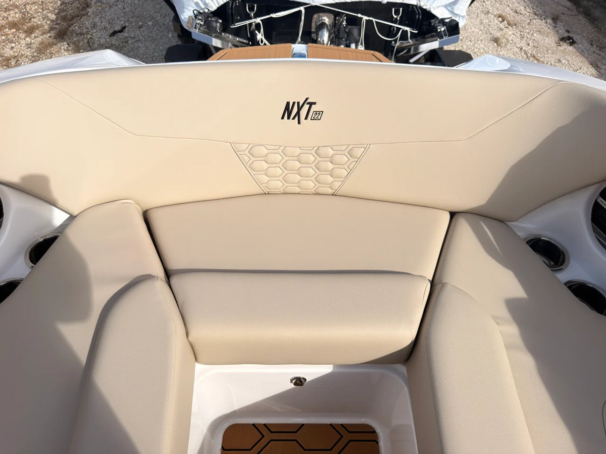 2027 Mastercraft NXT22 22.0 feet, Pewaukee, WI #62