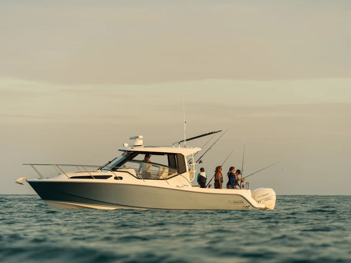 2027 Boston Whaler 325 Conquest 32.0 feet, Inuvik, Northwest Territories #19
