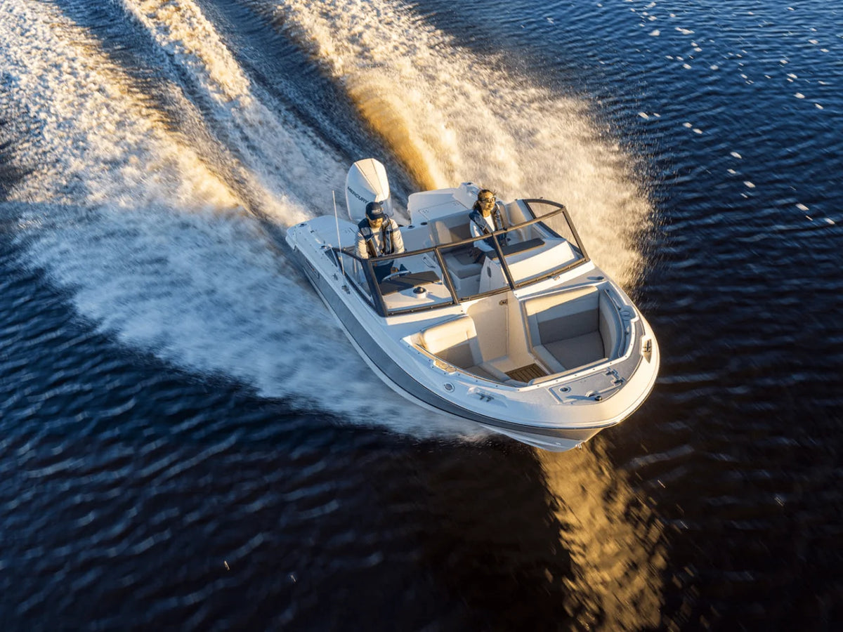 2027 Boston Whaler 210 Vantage 21.0 feet, Inuvik, Northwest Territories #6