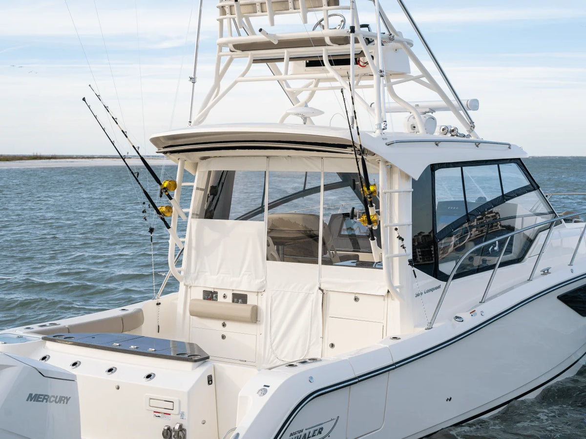 2027 Boston Whaler 365 Conquest 36.0 feet, Inuvik, Northwest Territories #45