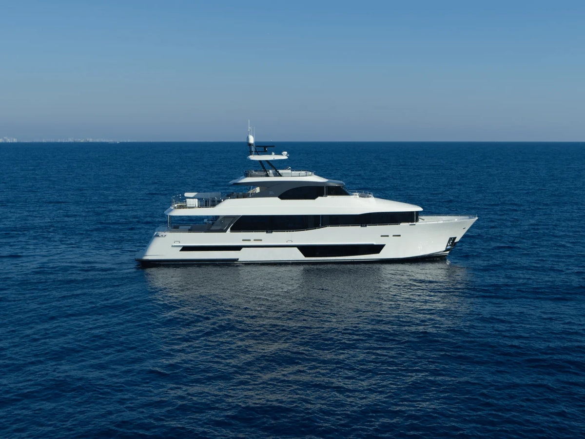 2027 Ocean Alexander 37L 116.0 feet, Inuvik, Northwest Territories #10
