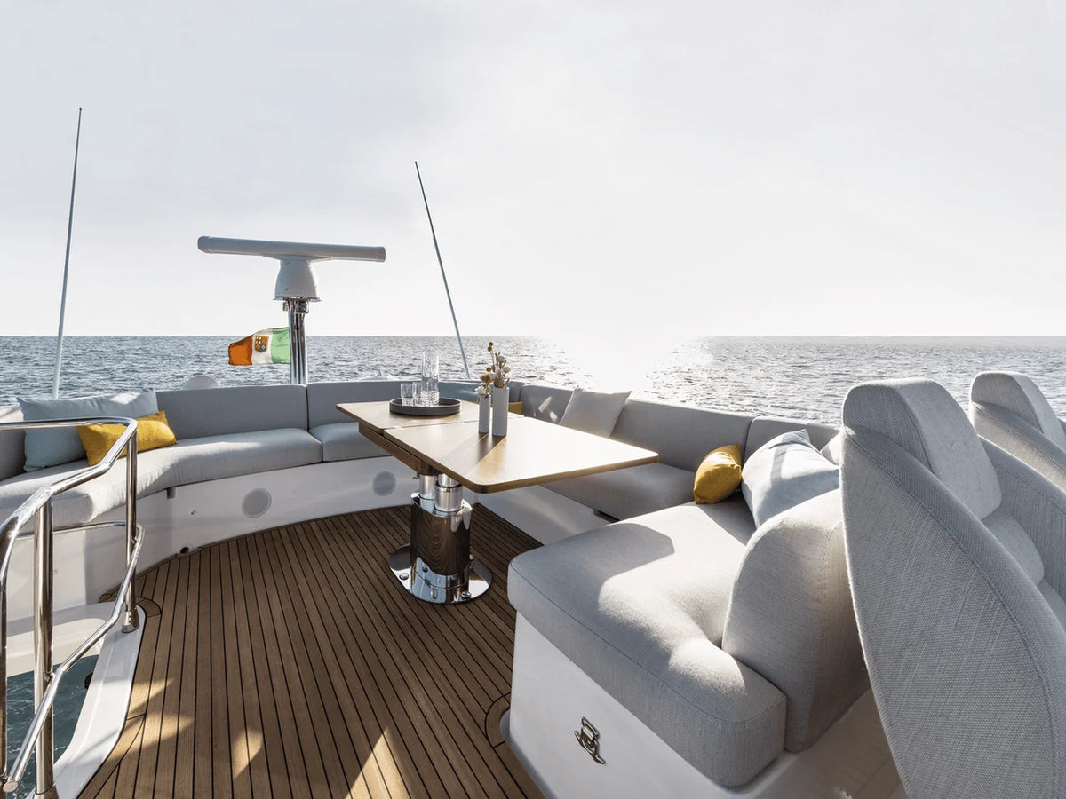 2027 Azimut Fly 53 55.0 feet, Inuvik, Northwest Territories #21
