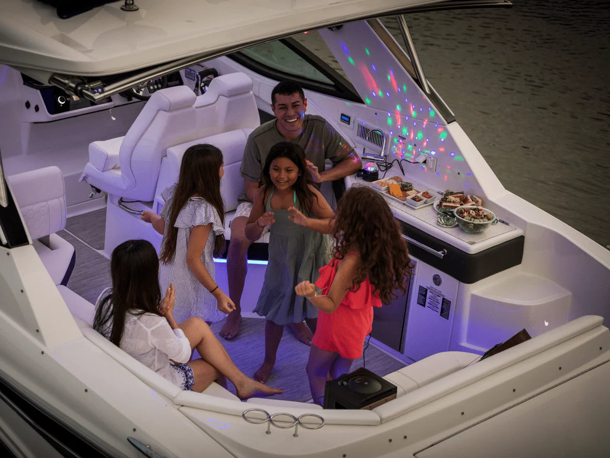 2027 Sea Ray Sundancer 320 32.0 feet, Inuvik, Northwest Territories #40