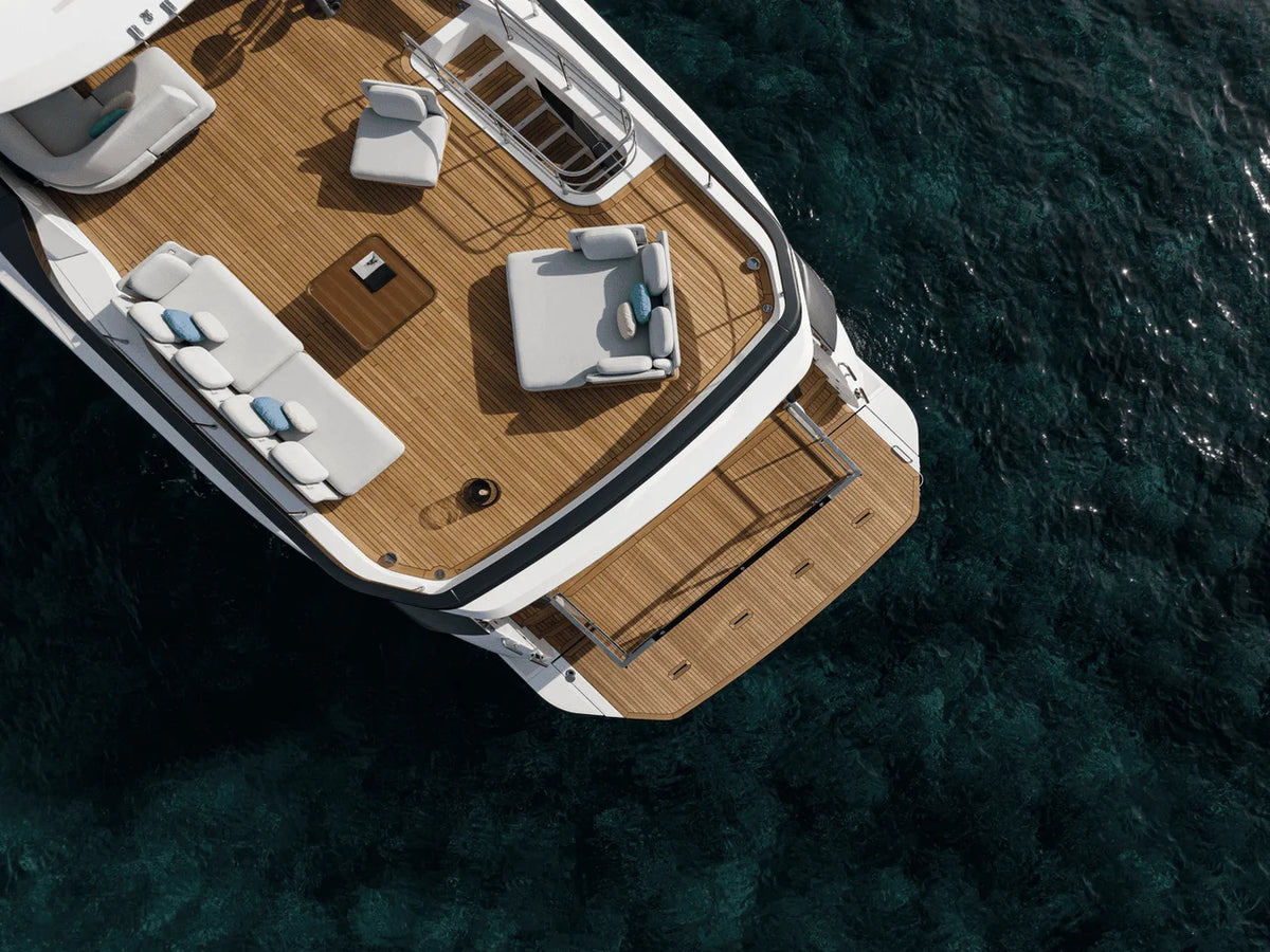 2027 Azimut Grande 26M 85.0 feet, Inuvik, Northwest Territories #12