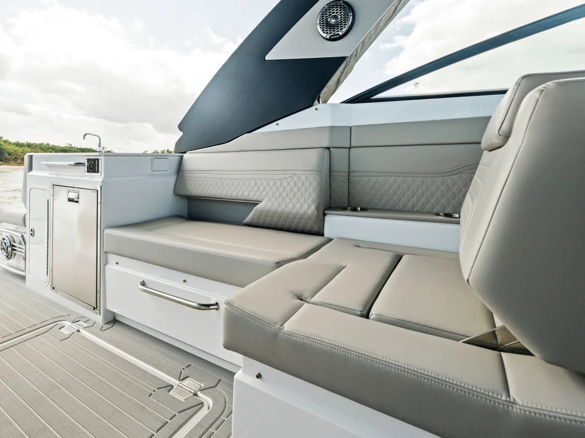 2024 Cruisers Yachts 34 GLS 34.0 feet, Marblehead, OH #92