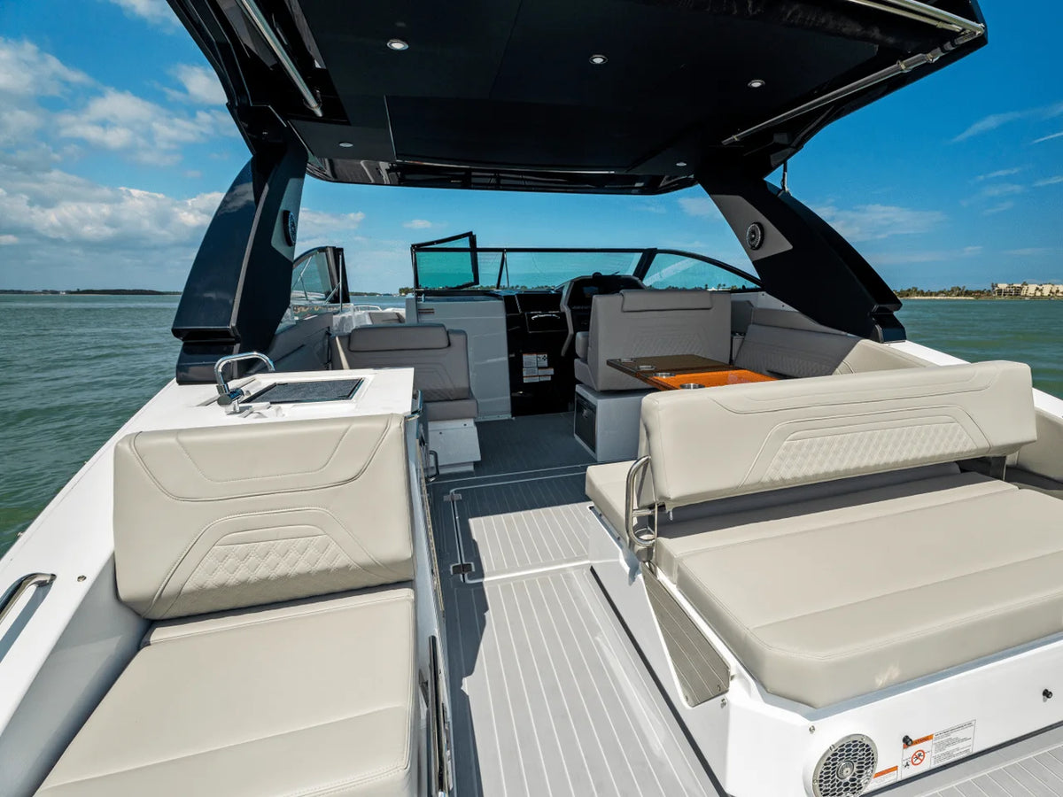 2024 Cruisers Yachts 34 GLS 34.0 feet, Marblehead, OH #146
