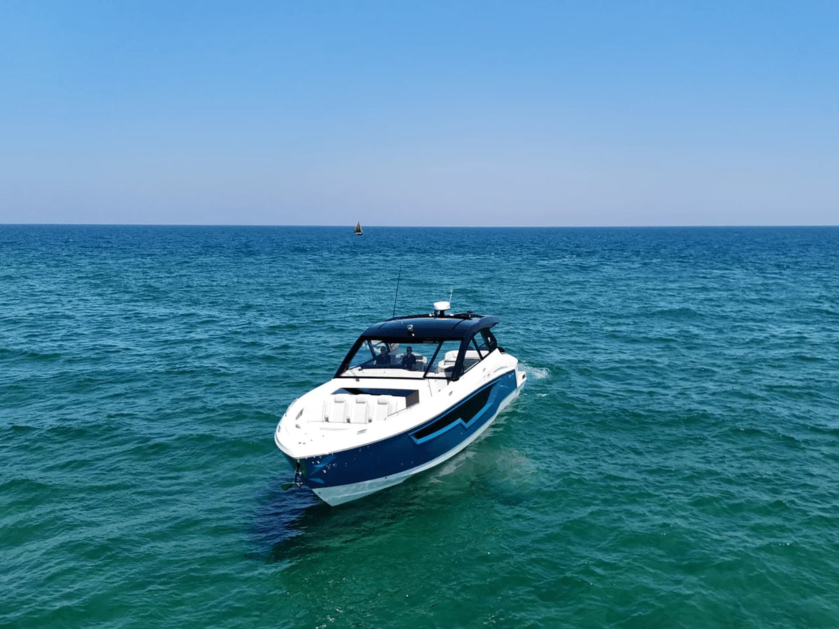 2026 Cruisers Yachts 50 GLS OB 50.0 feet, Grand Haven, MI #6