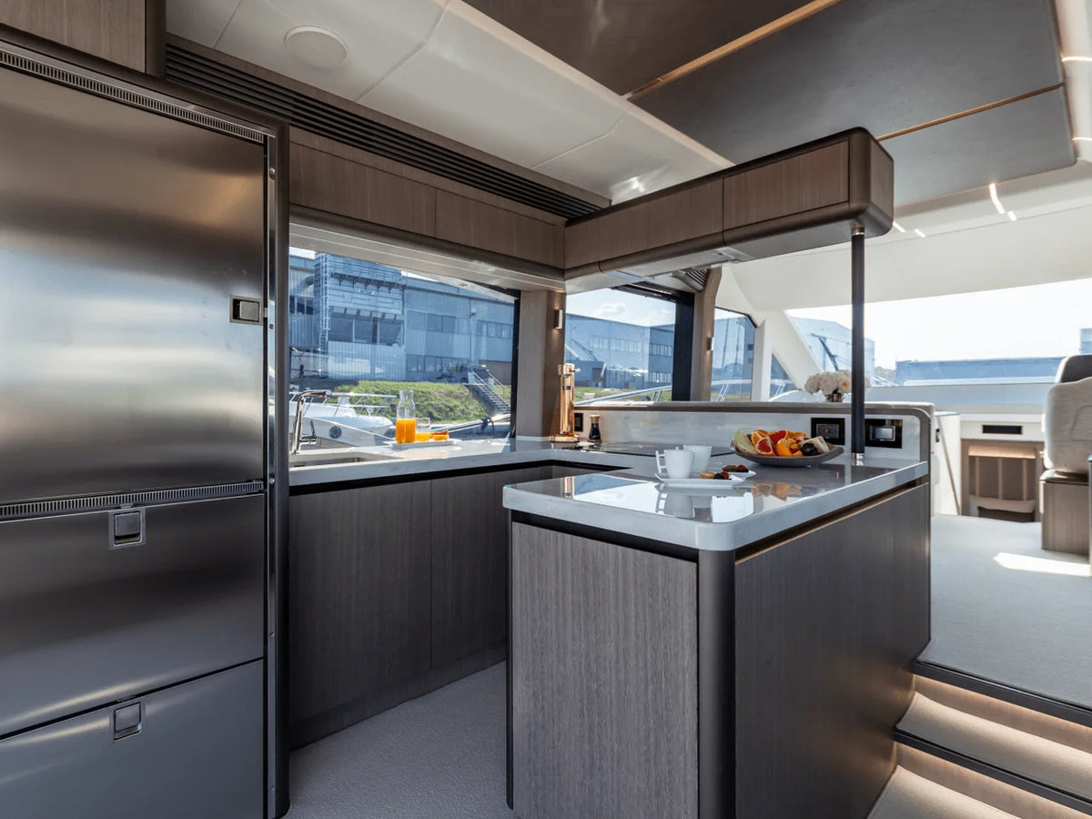 2027 Galeon 560 FLY 56.0 feet, Inuvik, Northwest Territories #18