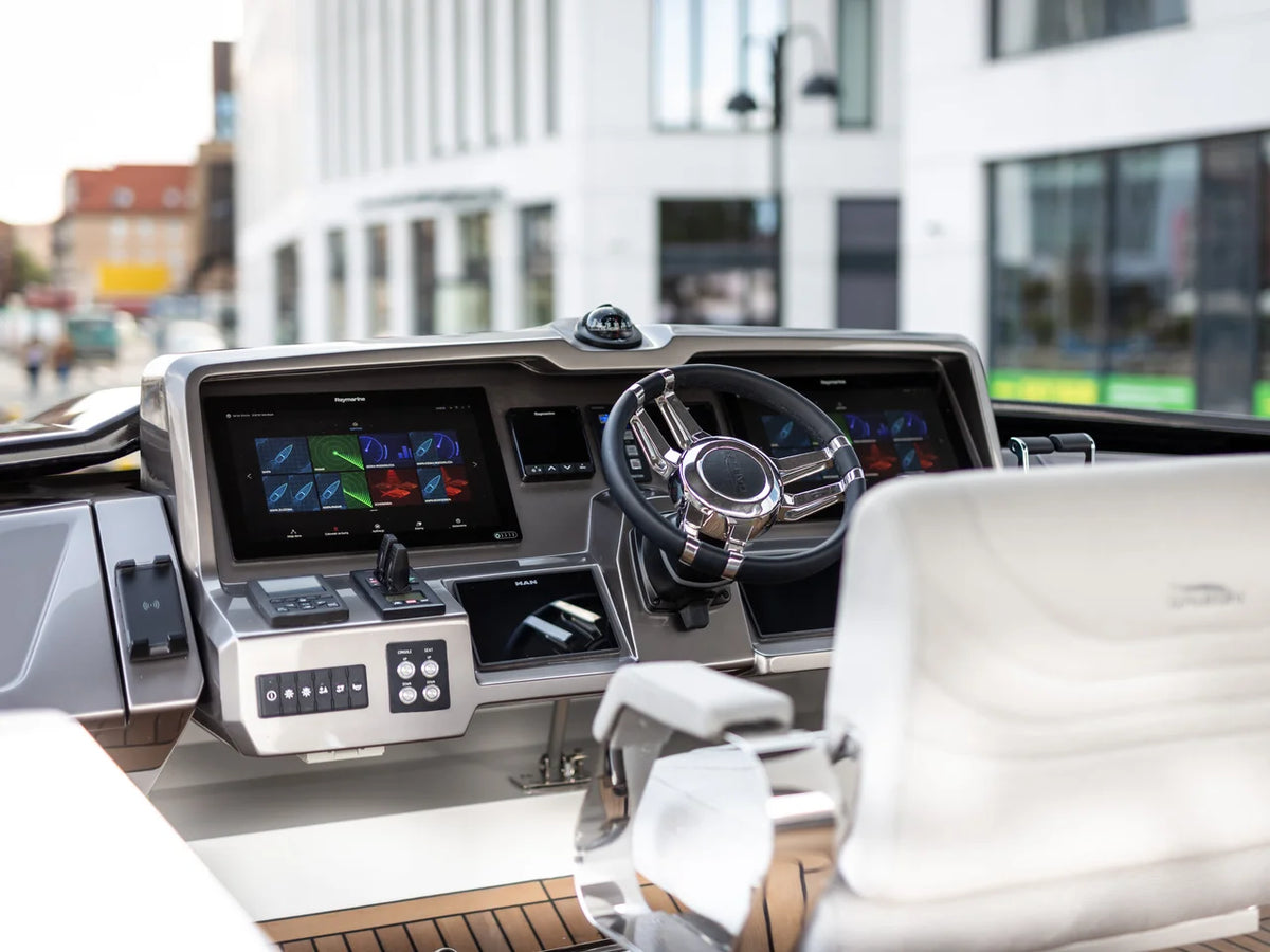 2027 Galeon 700 SKY 72.0 feet, Inuvik, Northwest Territories #96