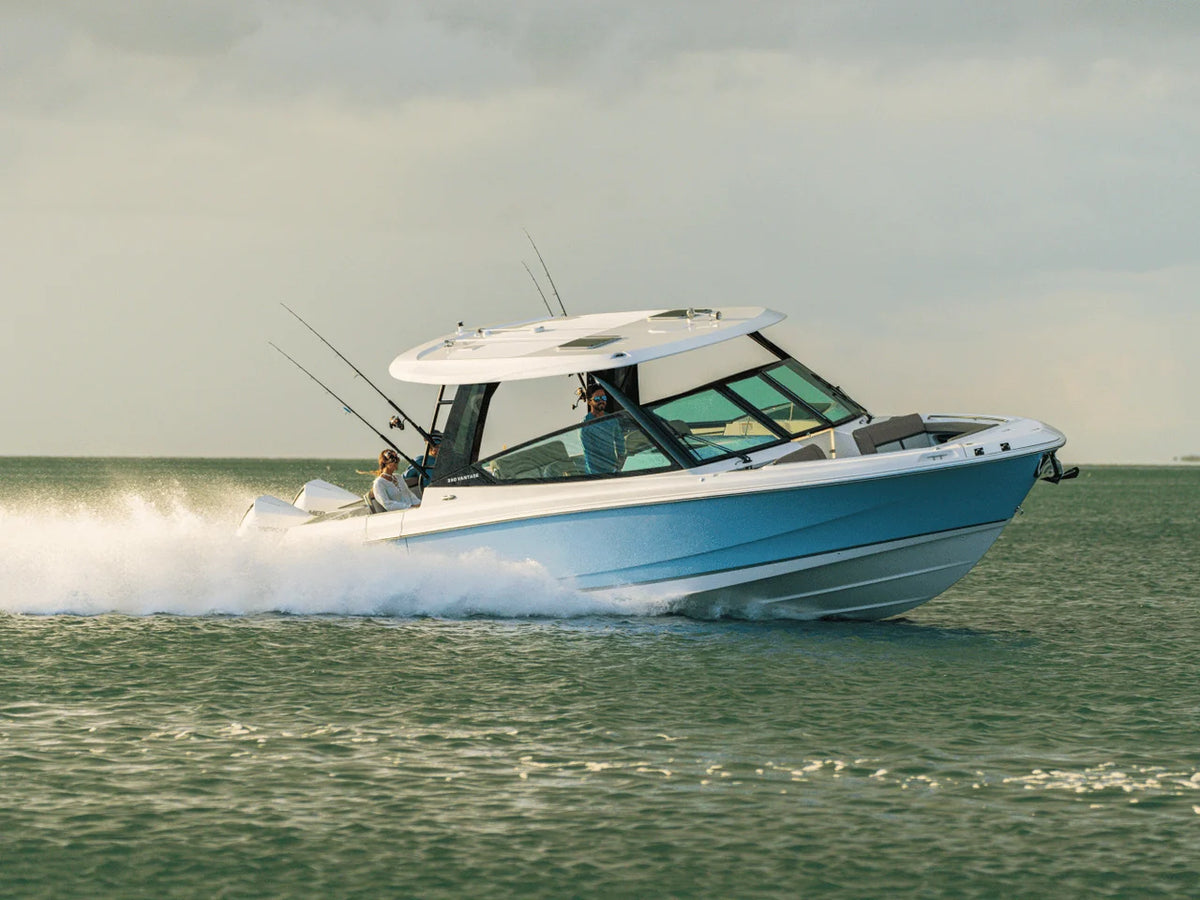 2027 Boston Whaler 330 Vantage 33.0 feet, Inuvik, Northwest Territories #2