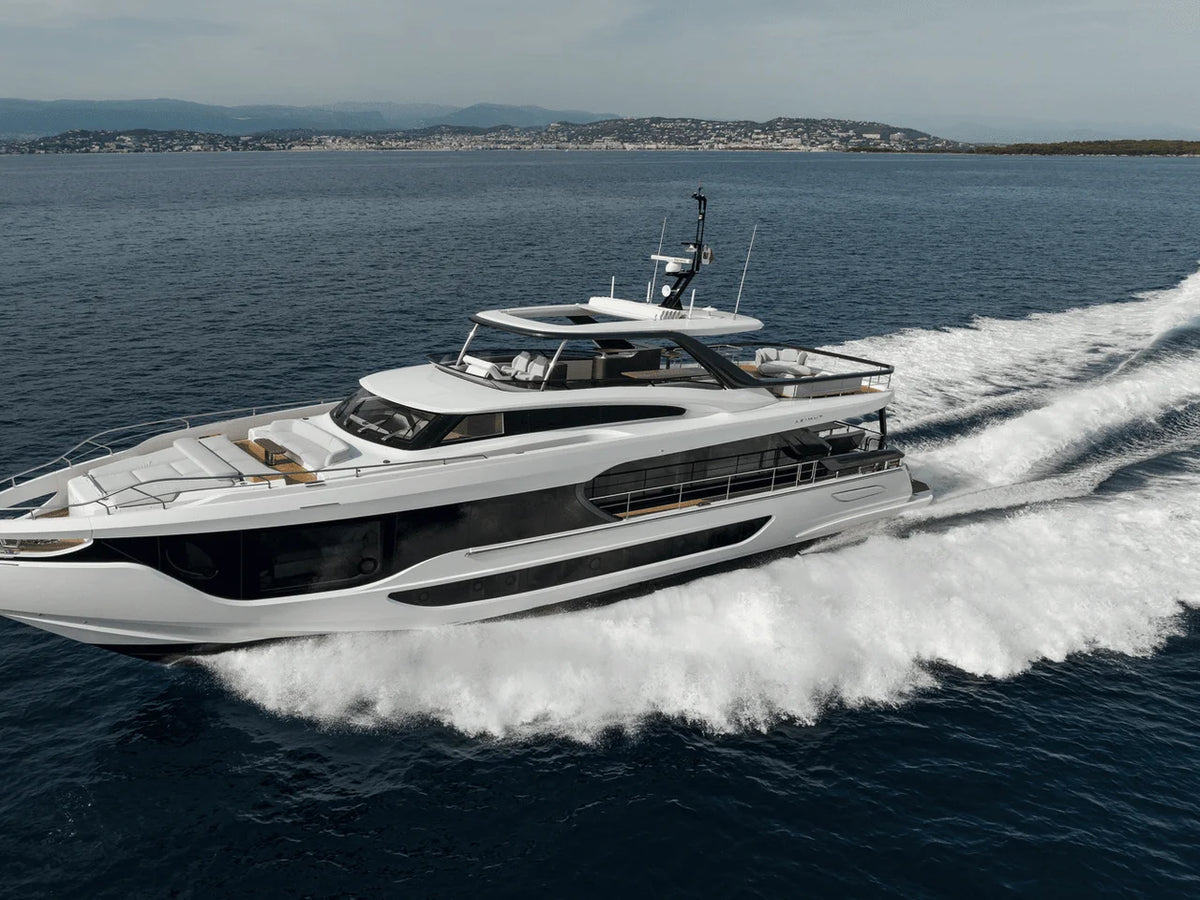 2027 Azimut Grande 26M 85.0 feet, Inuvik, Northwest Territories #6