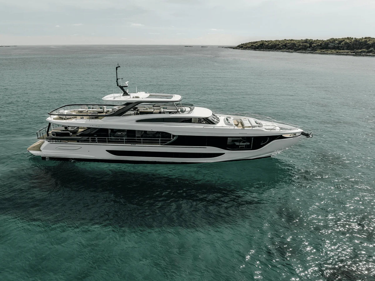 2027 Azimut Grande 26M 85.0 feet, Inuvik, Northwest Territories #26