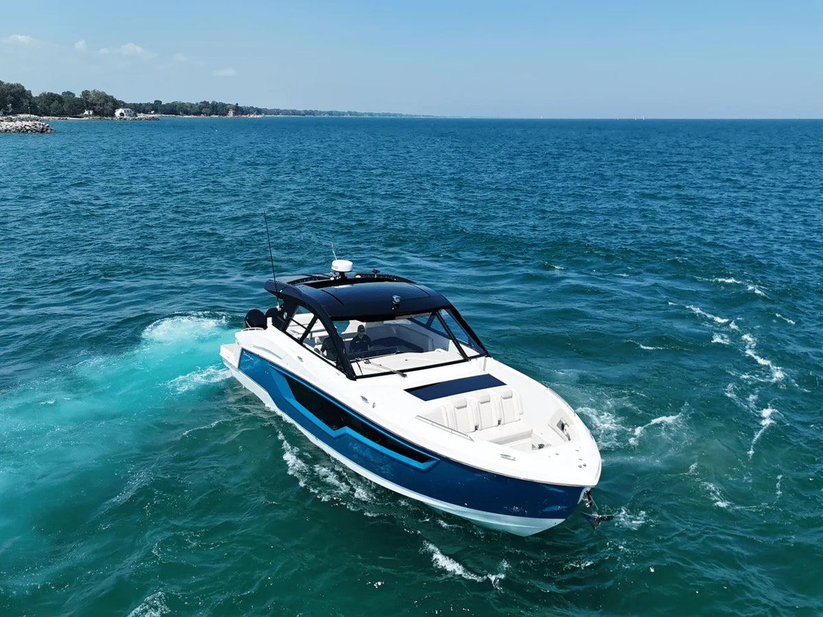 2026 Cruisers Yachts 50 GLS OB 50.0 feet, Grand Haven, MI #15