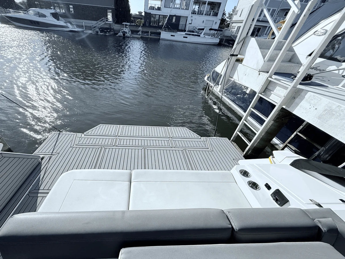 2020 Cruisers Yachts 38 GLS 38.0 feet, Grand Haven, MI #16