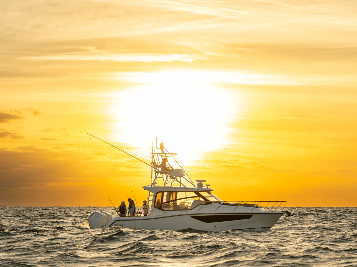 2027 Boston Whaler 365 Conquest 36.0 feet, Inuvik, Northwest Territories #6