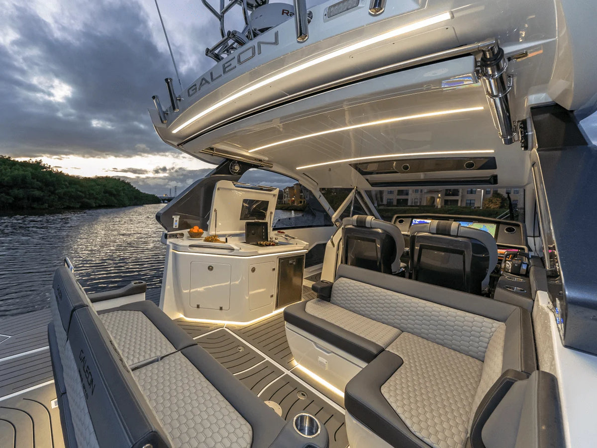 2027 Galeon 335 GTO 33.0 feet, Inuvik, Northwest Territories #96