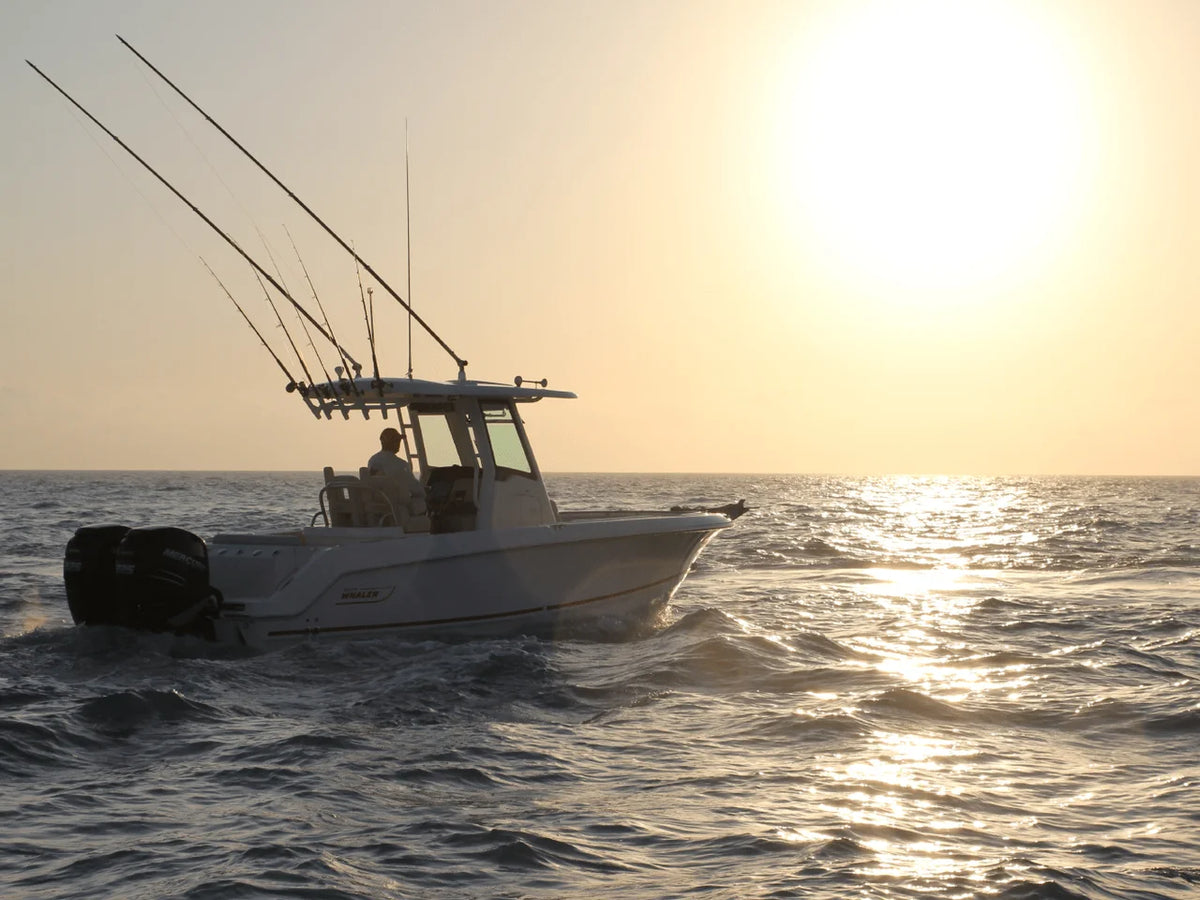 2027 Boston Whaler 250 Outrage 25.0 feet, Inuvik, Northwest Territories #9