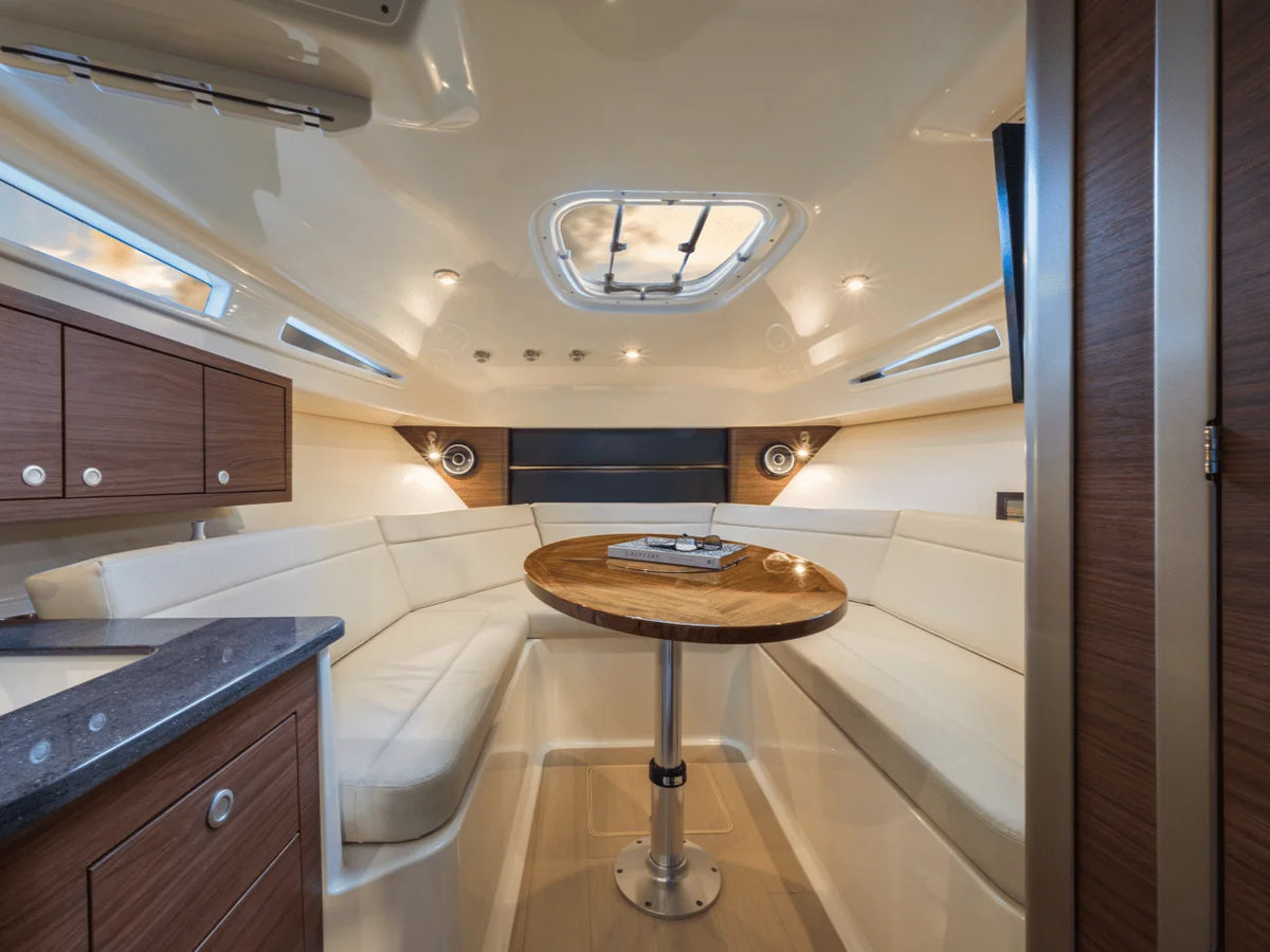 2027 Boston Whaler 325 Conquest 32.0 feet, Inuvik, Northwest Territories #41