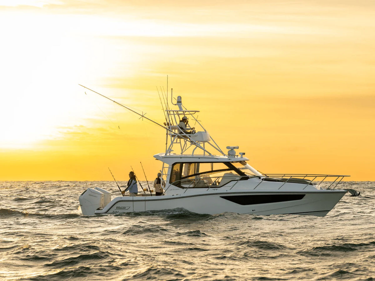 2027 Boston Whaler 365 Conquest 36.0 feet, Inuvik, Northwest Territories #5
