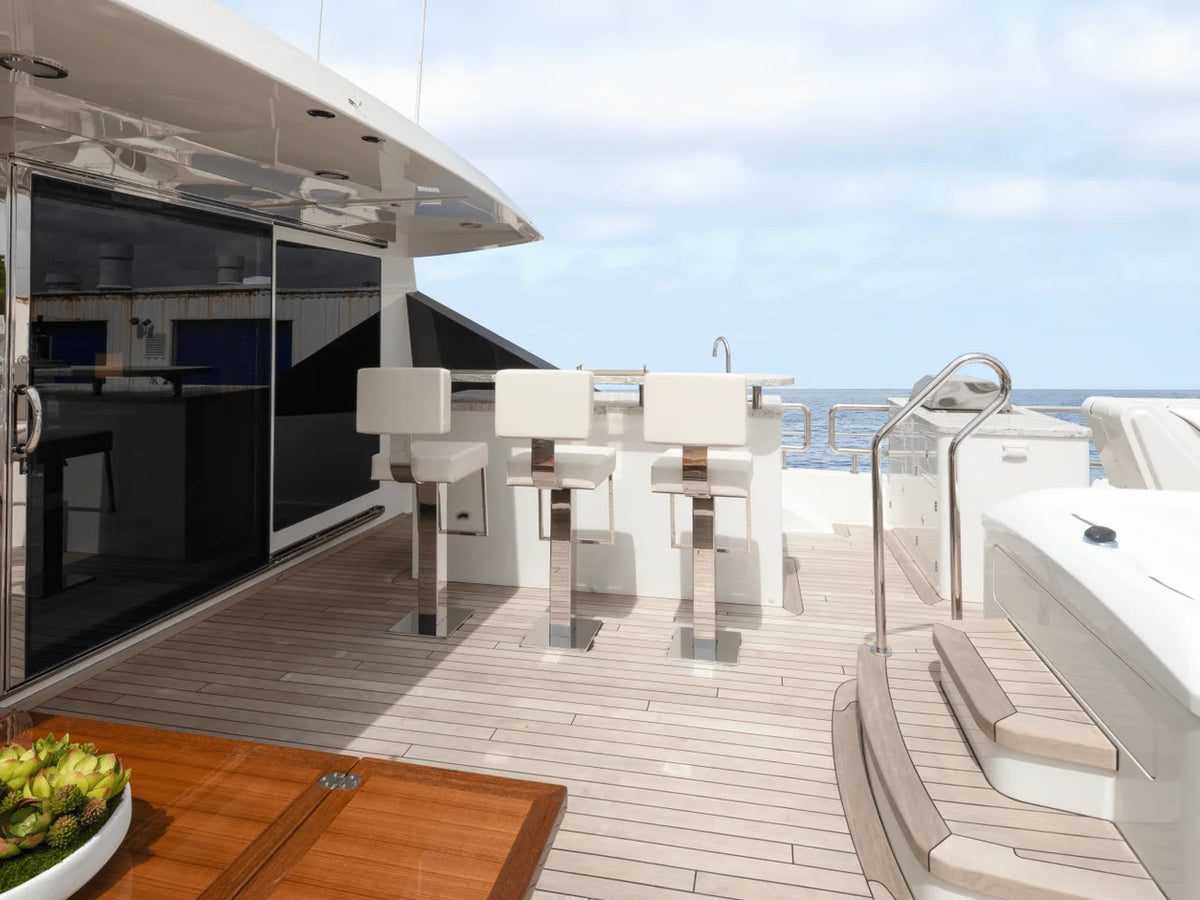 2027 Ocean Alexander 32L 106.0 feet, Inuvik, Northwest Territories #45