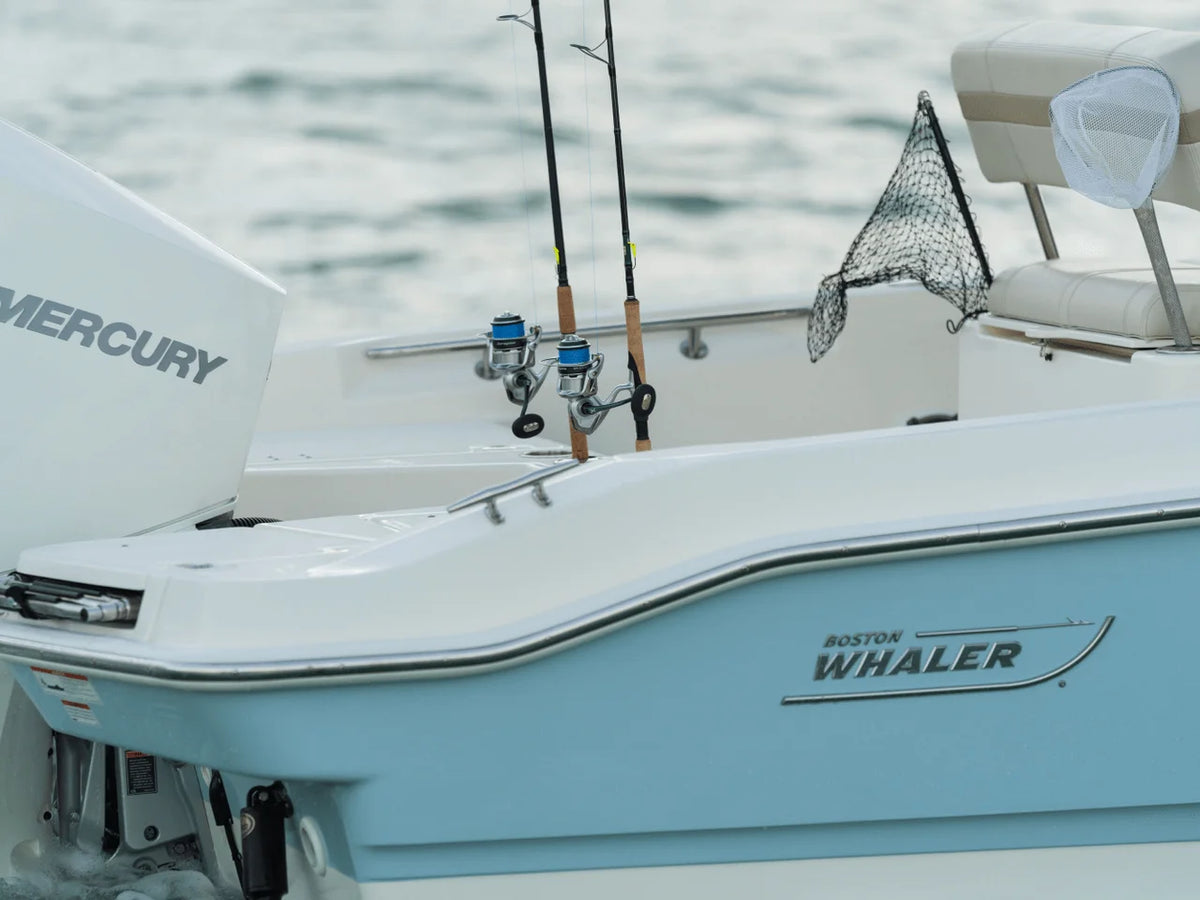2027 Boston Whaler 220 Dauntless 22.0 feet, Inuvik, Northwest Territories #44
