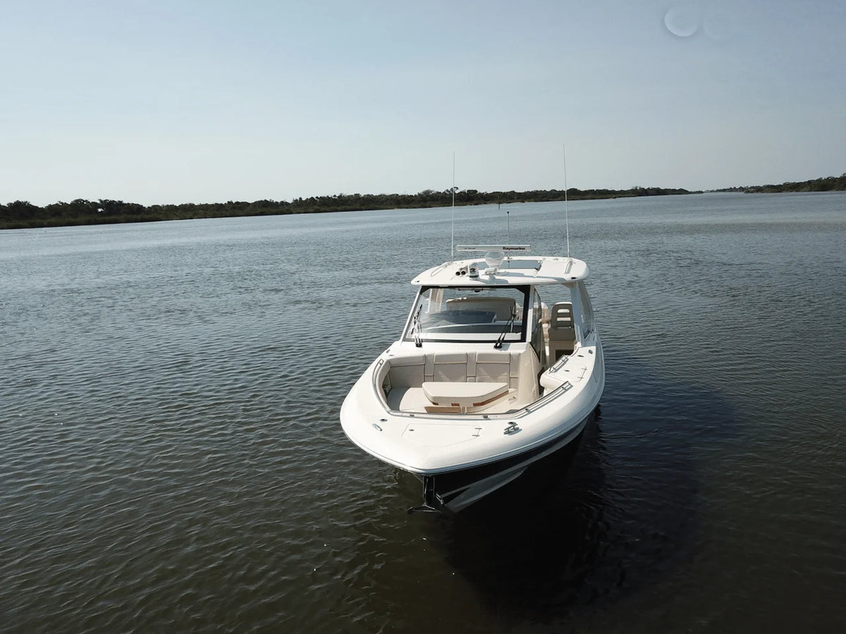 2027 Boston Whaler 380 Realm 38.0 feet, Inuvik, Northwest Territories #28