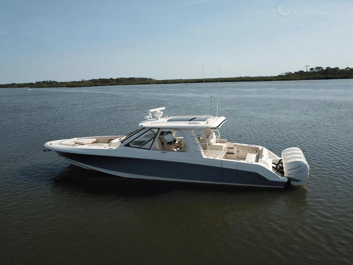 2027 Boston Whaler 380 Realm 38.0 feet, Inuvik, Northwest Territories #29