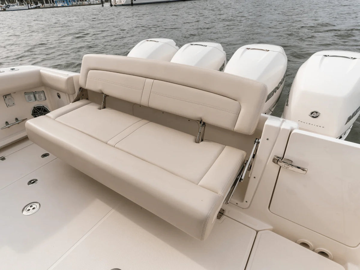 2027 Boston Whaler 380 Realm 38.0 feet, Inuvik, Northwest Territories #94