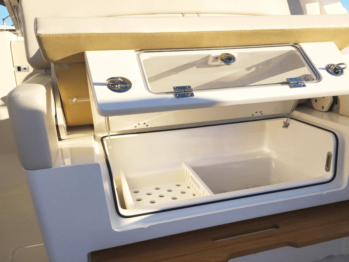 2027 Boston Whaler 380 Realm 38.0 feet, Inuvik, Northwest Territories #123