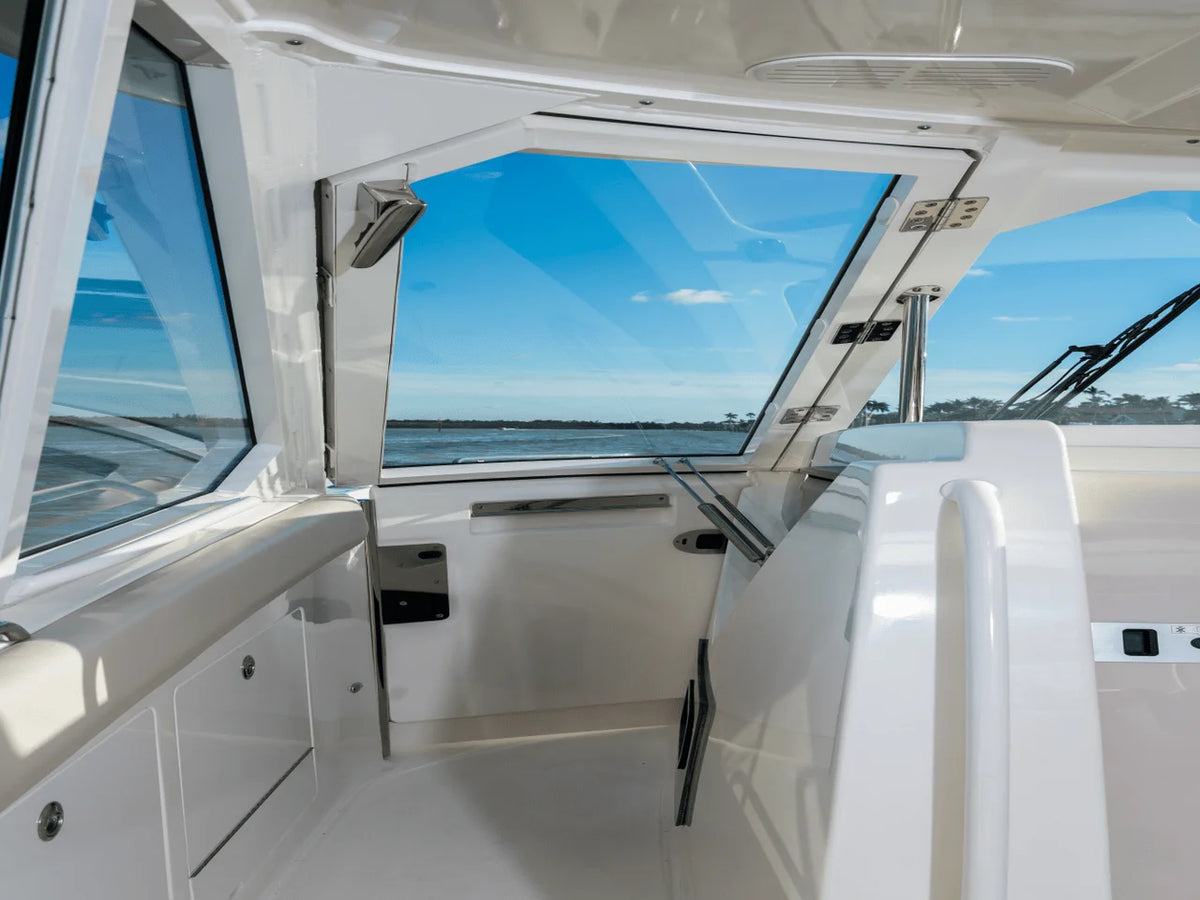 2027 Boston Whaler 380 Realm 38.0 feet, Inuvik, Northwest Territories #124