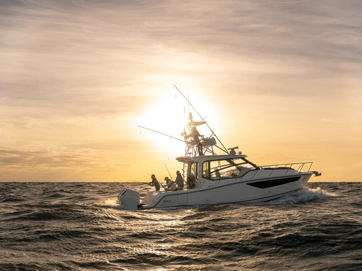 2027 Boston Whaler 365 Conquest 36.0 feet, Inuvik, Northwest Territories #7