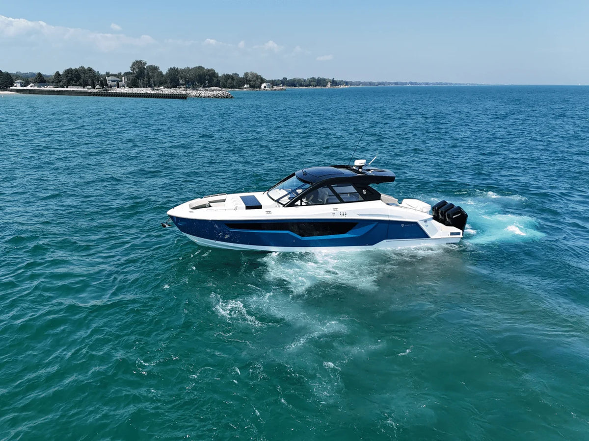 2026 Cruisers Yachts 50 GLS OB 50.0 feet, Grand Haven, MI #8
