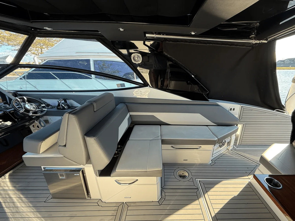 2020 Cruisers Yachts 38 GLS 38.0 feet, Grand Haven, MI #28