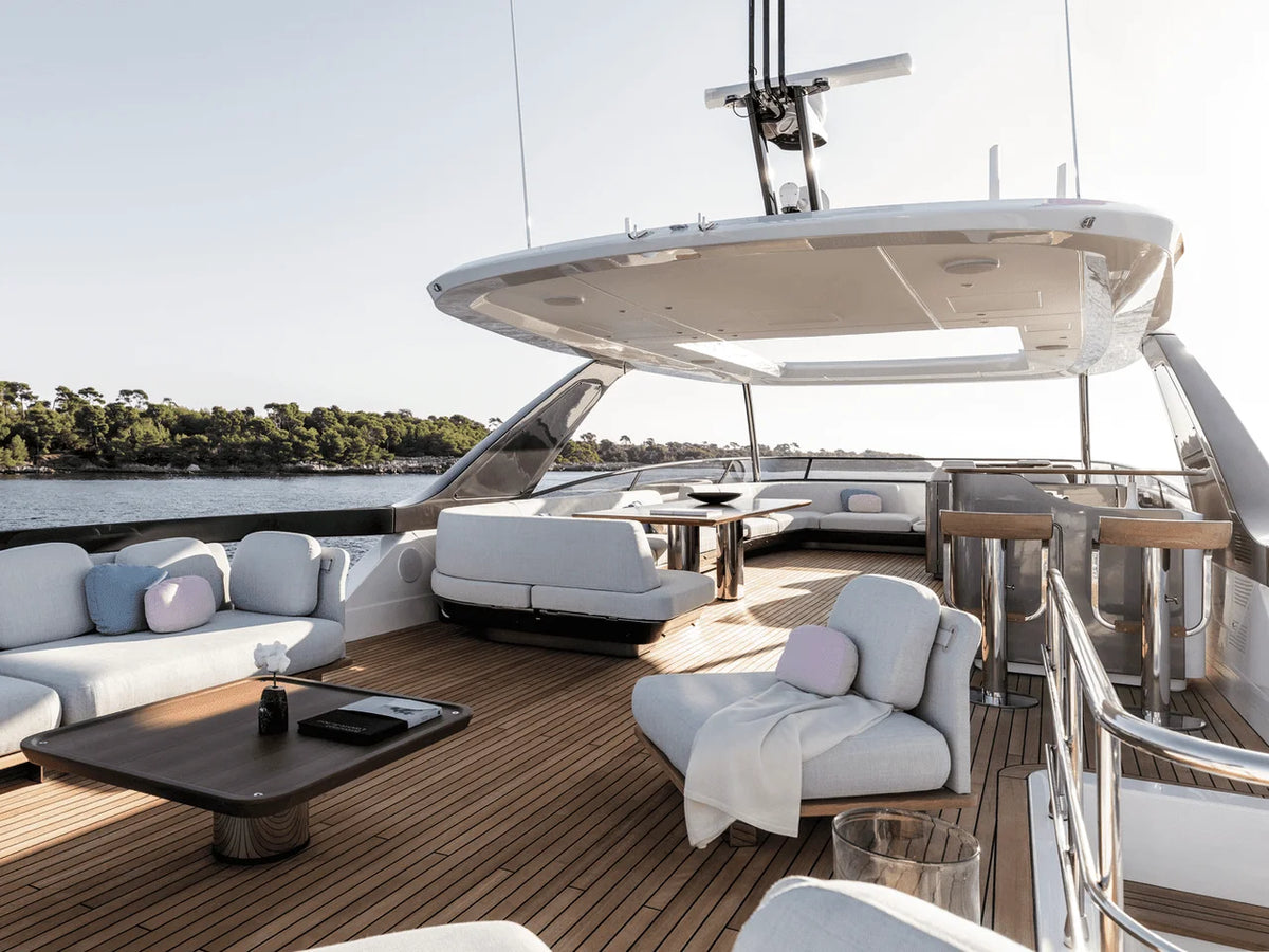 2027 Azimut Grande 26M 85.0 feet, Inuvik, Northwest Territories #15