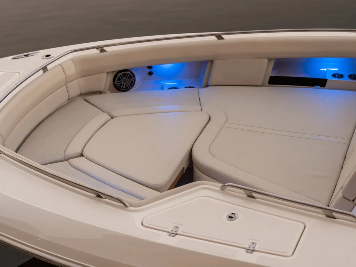 2027 Boston Whaler 380 Realm 38.0 feet, Inuvik, Northwest Territories #51
