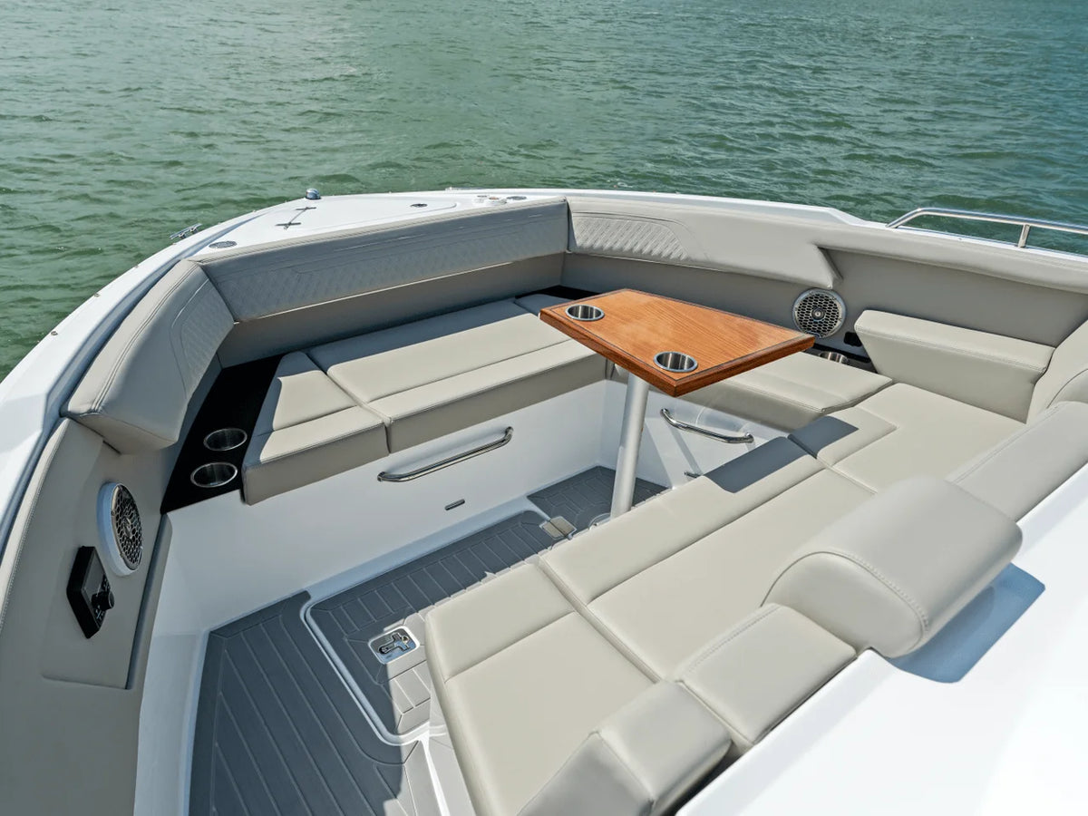 2024 Cruisers Yachts 34 GLS 34.0 feet, Marblehead, OH #100