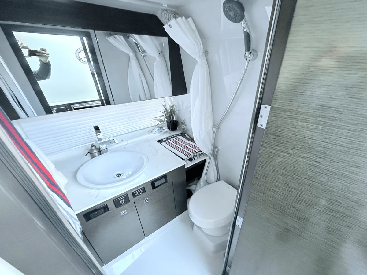 2020 Cruisers Yachts 38 GLS 38.0 feet, Grand Haven, MI #22